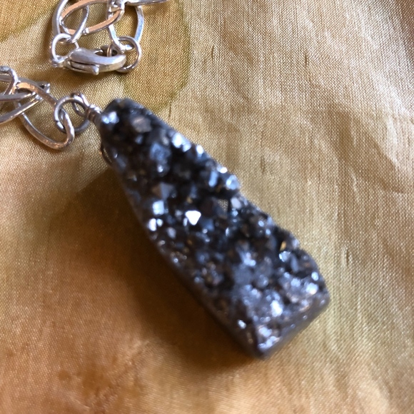 Chunky Druzy statement necklace - Picture 2 of 7